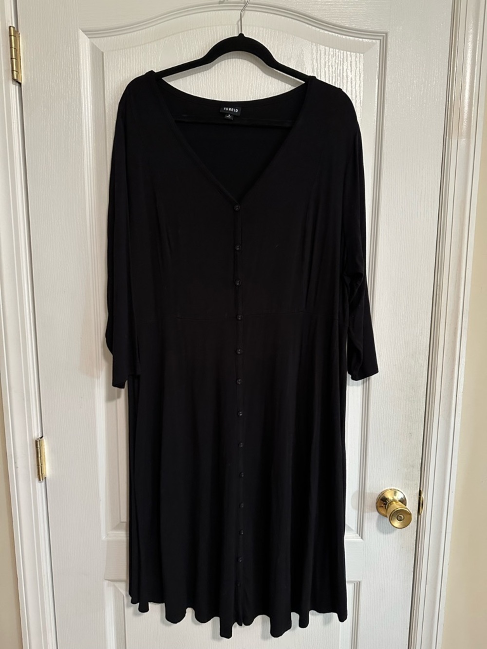 Torrid Black Midi Dress Size 3 Flowy Stretch Faux Button Front Plus Size